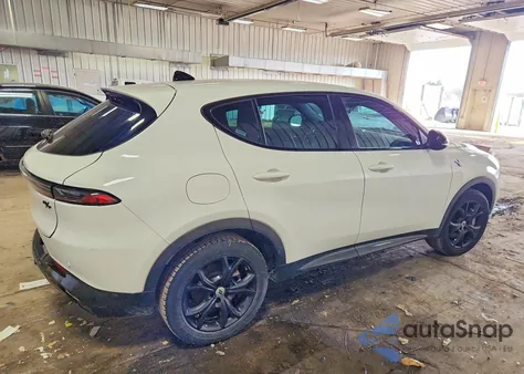 2024 Dodge Hornet R z USA, uszkodzony, nr VIN ZACPDFCW3R3A28931